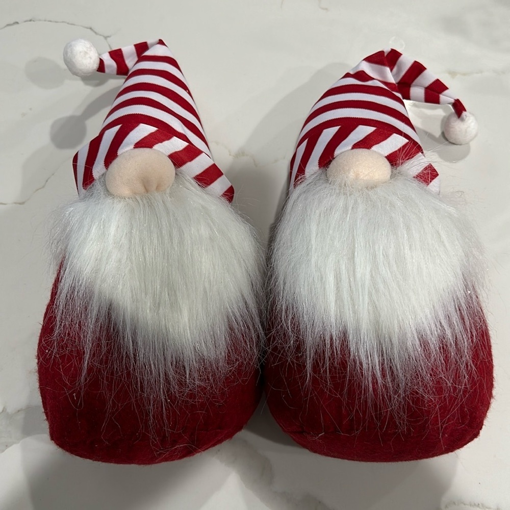 2 Christmas Gnomes
